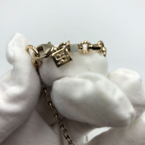 Vintage Banana Republic Women's Signed Silvertone Long Loop Chain Necklace - Picture 8 of 9